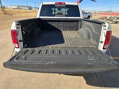 2019 RAM 1500 Classic CREW SLT 1OWNER 4X4 5.7L HEMI RUNS&DRIVES GREAT   - Photo 9 - Woodward, OK 73801