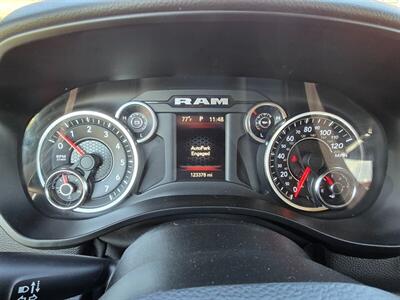 2020 RAM 1500 Big Horn CREW 4X4 1OWNER 5.7L RUNS&DRIVES GREAT AC   - Photo 14 - Woodward, OK 73801