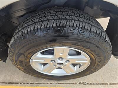 2010 Ford Escape 4WD 1OWNER RUNS&DRIVES GREAT  A/C NEW TIRES   - Photo 60 - Woodward, OK 73801
