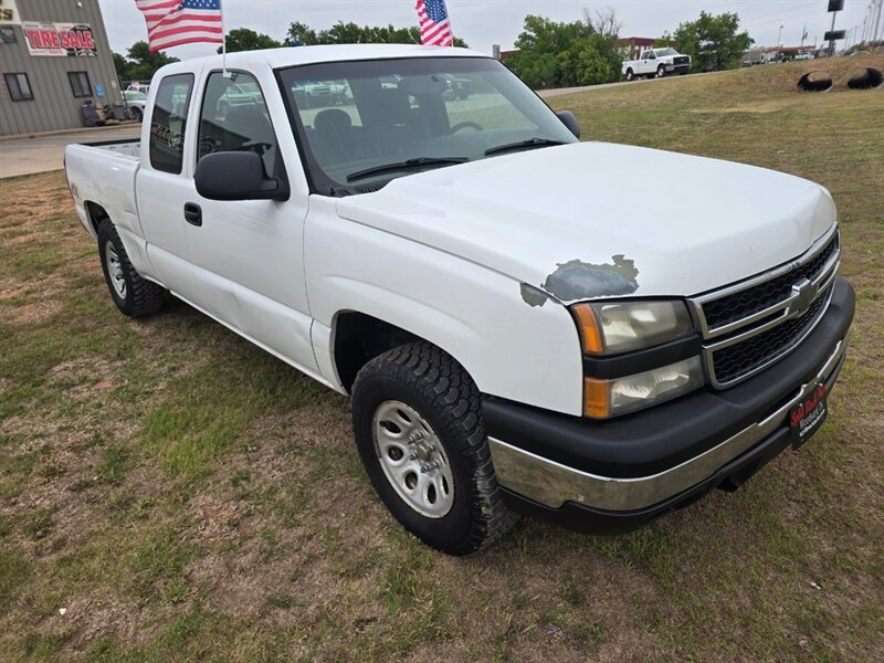 2006 Chevrolet Silverado 1500 4X4 V8 RUNS&DRIVES GREAT A/C GOOD TIRES   - Photo 1 - Woodward, OK 73801