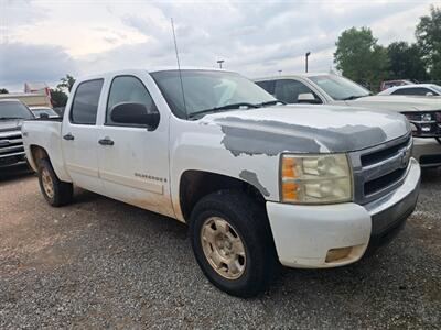 2008 Chevrolet Silverado 1500 5.3L NEED MOTOR WORK!! STILL RUNS & DRIVES BAD CYL   - Photo 1 - Woodward, OK 73801