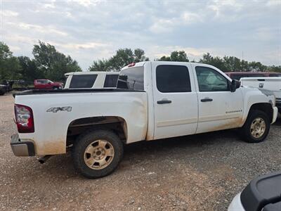2008 Chevrolet Silverado 1500 5.3L NEED MOTOR WORK!! STILL RUNS & DRIVES BAD CYL   - Photo 5 - Woodward, OK 73801
