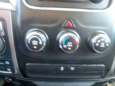 2017 RAM 1500 CREW 4X4 5.7L *RUNS&DRIVES GREAT*NEW TIRES A/C - Photo 26 - Woodward, OK 73801