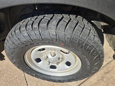 2017 RAM 1500 CREW 4X4 5.7L *RUNS&DRIVES GREAT*NEW TIRES A/C - Photo 53 - Woodward, OK 73801