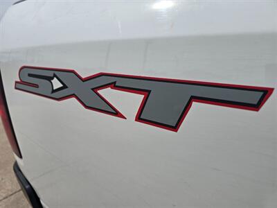2014 RAM 1500 SXT 1OWNER 4X4 5.7L RUNS&DRIVES GREAT NEW TIRES - Photo 12 - Woodward, OK 73801