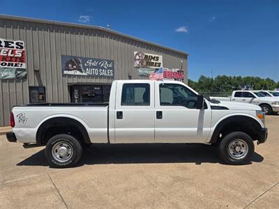 2015 Ford F-250 Super Duty CREW 4X4 1OWNER RUNS&DRIVES GREAT BEDLINER TOW PKG - Photo 3 - Woodward, OK 73801