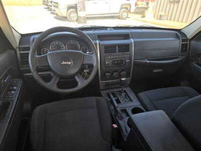2009 Jeep Liberty Sport 3.7L 1OWNER RUNS&DRIVES GREAT AC GOOD TIRES   - Photo 23 - Woodward, OK 73801
