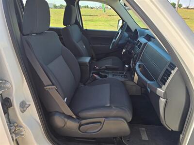 2009 Jeep Liberty Sport 3.7L 1OWNER RUNS&DRIVES GREAT AC GOOD TIRES   - Photo 29 - Woodward, OK 73801