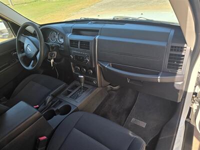 2009 Jeep Liberty Sport 3.7L 1OWNER RUNS&DRIVES GREAT AC GOOD TIRES   - Photo 34 - Woodward, OK 73801