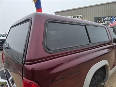 2000 Dodge Dakota SLT 2dr SLT - Photo 36 - Woodward, OK 73801