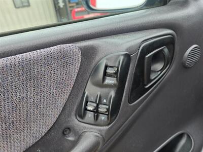 2000 Dodge Dakota SLT 2dr SLT - Photo 48 - Woodward, OK 73801