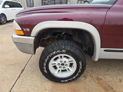 2000 Dodge Dakota SLT 2dr SLT - Photo 4 - Woodward, OK 73801