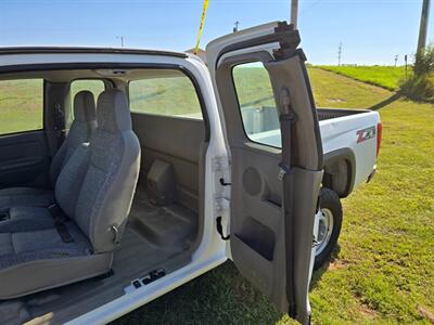 2005 Chevrolet Colorado Z71 LS 4X4 1OWNER 3.7L RUNS & DRIVES GREAT! TOW PK   - Photo 32 - Woodward, OK 73801
