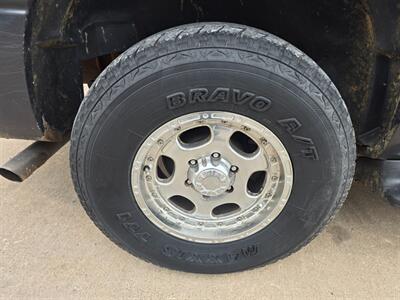 2003 Chevrolet Suburban 1500 LT 5.3l 4x CLEAN CARFAX!! 3RD ROW RUNS&DRIVES - Photo 51 - Woodward, OK 73801
