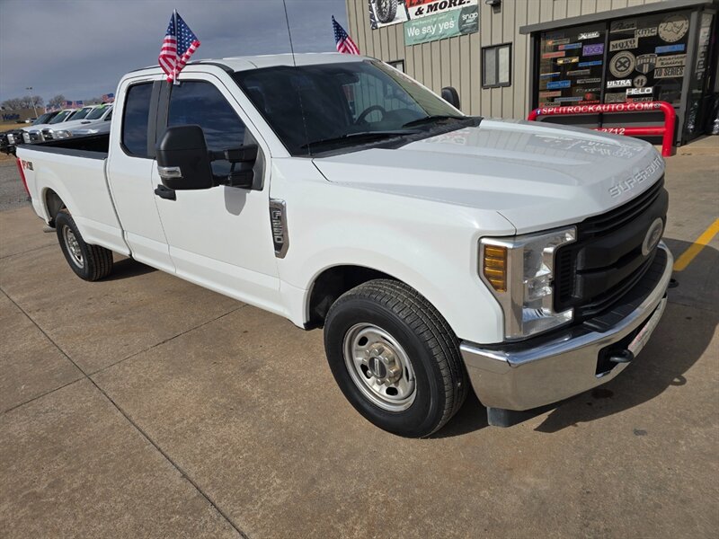 2019 Ford F-250 1OWNER 6.2L 8FT-BED RUNS&DRIVES GREAT NEW TIRES   - Photo 1 - Woodward, OK 73801