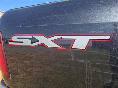 2014 RAM 1500 CREW 4X4 5.7L POWER W/L**RUNS & DRIVES GREAT! A/C - Photo 11 - Woodward, OK 73801