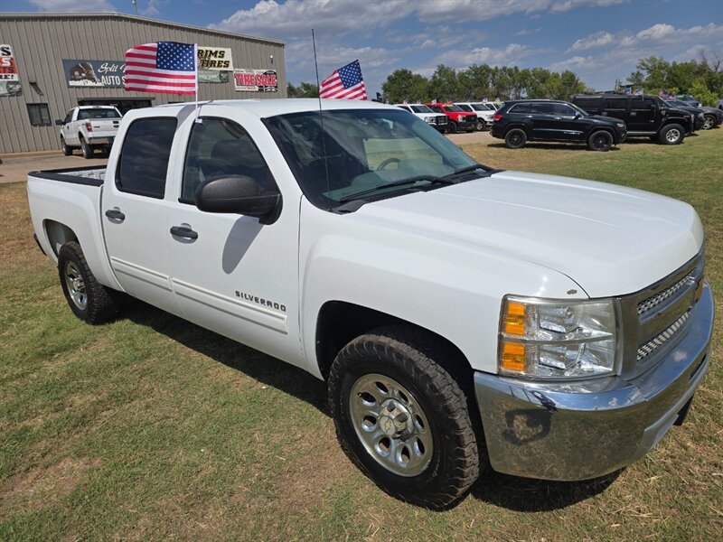 2013 Chevrolet Silverado 1500 LS CREW V8 RUNS&DRIVES GREAT AC GOOD TIRES   - Photo 1 - Woodward, OK 73801