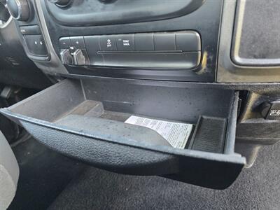 2013 RAM 1500 TRADESMAN 4X4 5.7L  4-DOOR A/C TOW PKG BED-LINER   - Photo 25 - Woodward, OK 73801