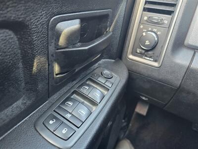 2013 RAM 1500 TRADESMAN 4X4 5.7L  4-DOOR A/C TOW PKG BED-LINER   - Photo 22 - Woodward, OK 73801