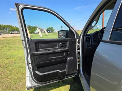 2013 RAM 1500 TRADESMAN 4X4 5.7L  4-DOOR A/C TOW PKG BED-LINER   - Photo 41 - Woodward, OK 73801