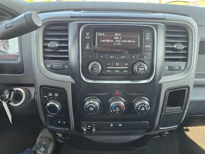 2013 RAM 1500 TRADESMAN 4X4 5.7L  4-DOOR A/C TOW PKG BED-LINER   - Photo 17 - Woodward, OK 73801