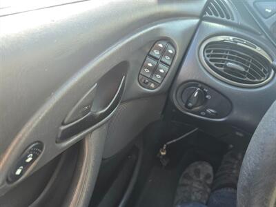 2001 Ford Focus SE 2.0L RUNS&DRIVES GREAT A/C COLD GOOD TIRES - Photo 18 - Woodward, OK 73801