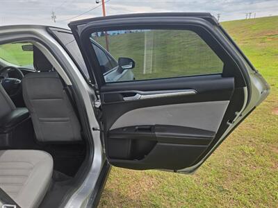 2014 Ford Fusion A/C COLD!*RUNS & DRIVES GREAT! GOOD TIRES   - Photo 47 - Woodward, OK 73801