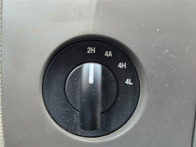 2013 Ford Expedition 4X4 1OWNER RUNS & DRIVES GREAT A/C GOOD TIRES - Photo 21 - Woodward, OK 73801