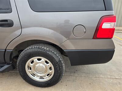 2013 Ford Expedition 4X4 1OWNER RUNS & DRIVES GREAT A/C GOOD TIRES - Photo 68 - Woodward, OK 73801