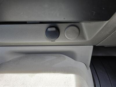 2004 GMC Canyon Z85 SL 60K ML. 3.5L RUNS&DRIVES GREAT! A/C COLD! - Photo 24 - Woodward, OK 73801