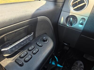 2004 Ford F-150 XL 4dr SuperCab XL - Photo 4 - Woodward, OK 73801