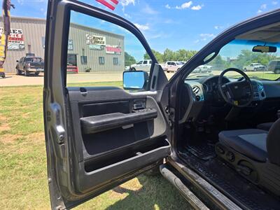 2004 Ford F-150 XL 4dr SuperCab XL - Photo 14 - Woodward, OK 73801