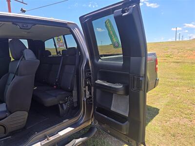2004 Ford F-150 XL 4dr SuperCab XL - Photo 19 - Woodward, OK 73801