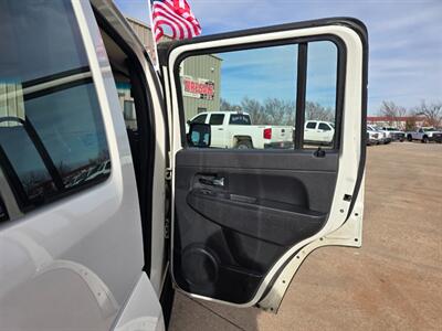2009 Jeep Liberty 4WD 3.7L RUNS&DRIVES GREAT NEW TIRES A/C COLD!   - Photo 46 - Woodward, OK 73801