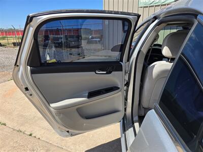 2012 Chevrolet Impala LS 1OWNER*GAS SAVER*RUNS & DRIVES GREAT*A/C COLD!   - Photo 46 - Woodward, OK 73801