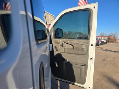 2007 Chevrolet Express LS 3500 15 PASSANGER A/C 6.0L RUNS&DRIVES GREAT!!!   - Photo 45 - Woodward, OK 73801