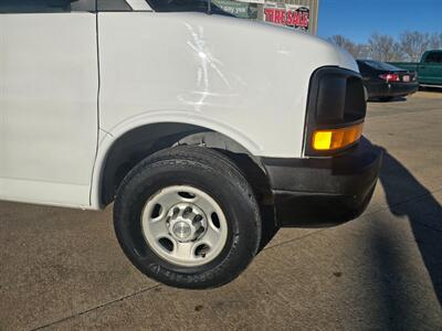 2007 Chevrolet Express LS 3500 15 PASSANGER A/C 6.0L RUNS&DRIVES GREAT!!!   - Photo 56 - Woodward, OK 73801