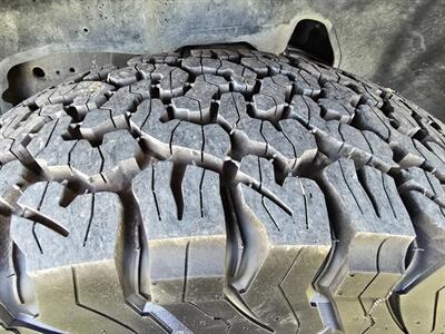 2005 Chevrolet Suburban 1500 LT 5.3l 4x4 1OWNER NEW TIRES CLEAN CARFAX!!   - Photo 60 - Woodward, OK 73801