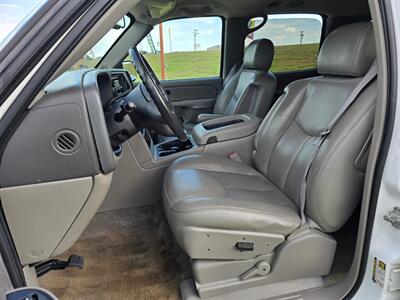 2005 Chevrolet Suburban 1500 LT 5.3l 4x4 1OWNER NEW TIRES CLEAN CARFAX!!   - Photo 40 - Woodward, OK 73801