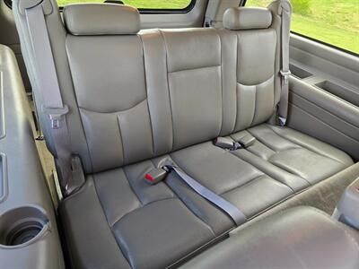 2005 Chevrolet Suburban 1500 LT 5.3l 4x4 1OWNER NEW TIRES CLEAN CARFAX!!   - Photo 46 - Woodward, OK 73801