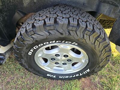 2005 Chevrolet Suburban 1500 LT 5.3l 4x4 1OWNER NEW TIRES CLEAN CARFAX!!   - Photo 63 - Woodward, OK 73801
