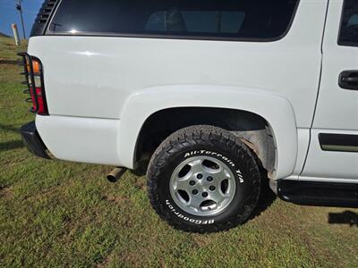 2005 Chevrolet Suburban 1500 LT 5.3l 4x4 1OWNER NEW TIRES CLEAN CARFAX!!   - Photo 79 - Woodward, OK 73801