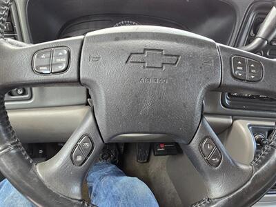 2005 Chevrolet Suburban 1500 LT 5.3l 4x4 1OWNER NEW TIRES CLEAN CARFAX!!   - Photo 23 - Woodward, OK 73801