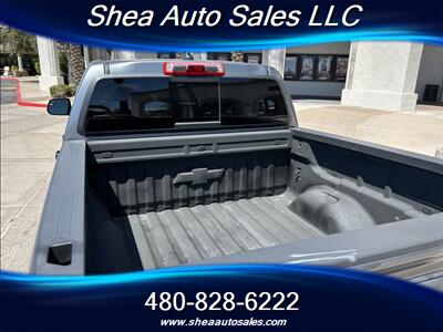 2021 Chevrolet Colorado LT  Crew Cab - Photo 12 - Scottsdale, AZ 85254