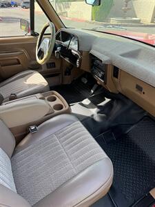 1990 Ford Bronco Custom 2dr Custom  EDDIE BAUER - Photo 10 - Scottsdale, AZ 85254