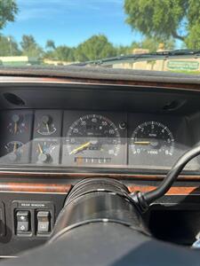 1990 Ford Bronco Custom 2dr Custom  EDDIE BAUER - Photo 11 - Scottsdale, AZ 85254