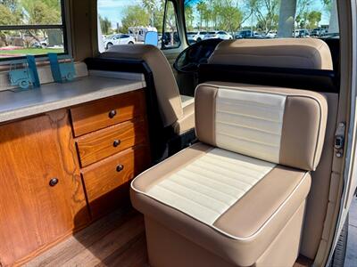 1971 Volkswagen Microbus   - Photo 18 - Palm Springs, CA 92264