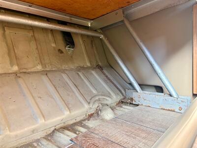 1971 Volkswagen Microbus   - Photo 28 - Palm Springs, CA 92264