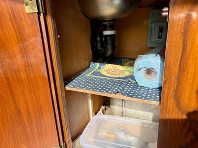 1971 Volkswagen Microbus   - Photo 29 - Palm Springs, CA 92264