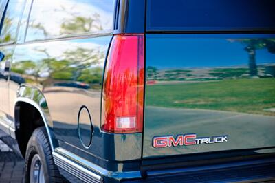 1997 GMC Suburban C1500 - Photo 9 - Palm Springs, CA 92264